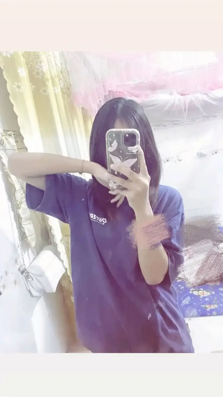 Ảnh gái xấu chu mỏ – Những khoảnh khắc hài hước