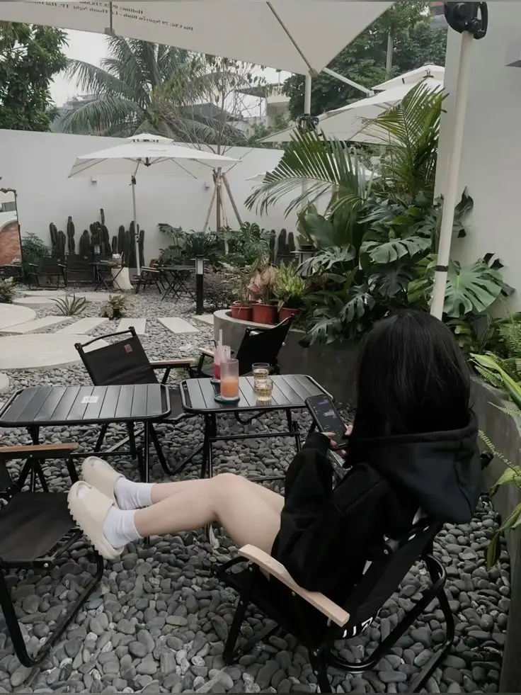Ảnh Gái Xinh Che Mặt Cute – Bộ Sưu Tập Dễ Thương