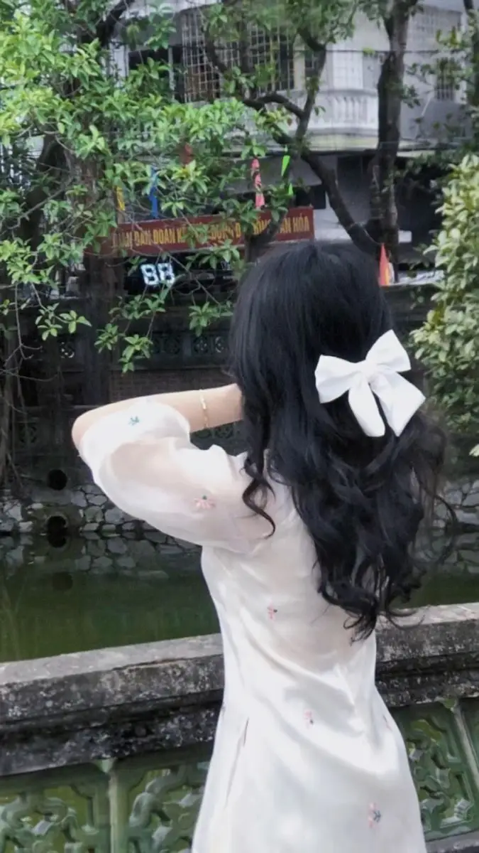 Bộ sưu tập ảnh gái xinh tóc dài che mặt