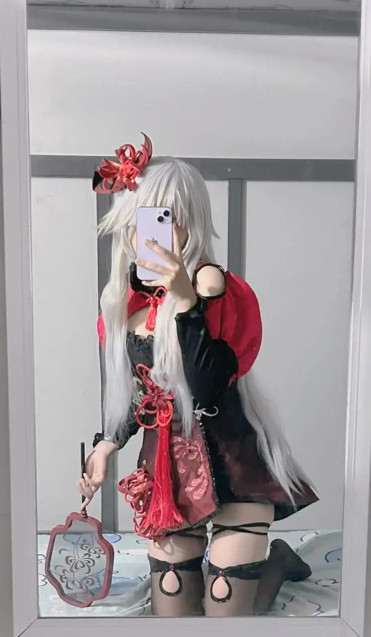 Gái xinh cosplay hầu gái – Khám phá vẻ đẹp đáng yêu