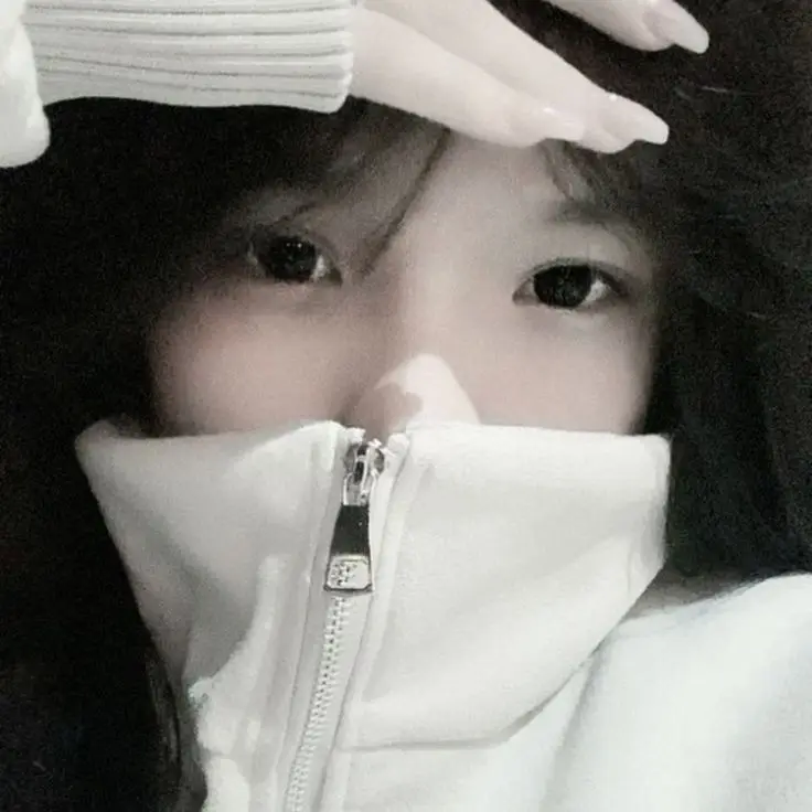 Hình Ảnh Con Gái Cute Che Mặt – Tuyển Tập Hình Ảnh Đáng Yêu