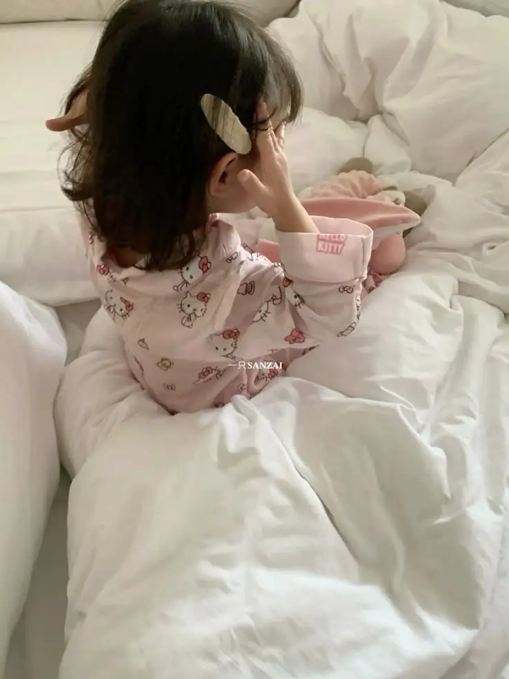 50 Hình Nền Bé Gái Sơ Sinh Dễ Thương Ấn Tượng