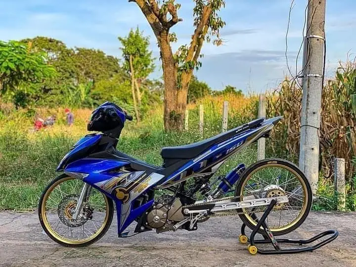 Hình nền Exciter 150 độ kiểng ấn tượng cho biker