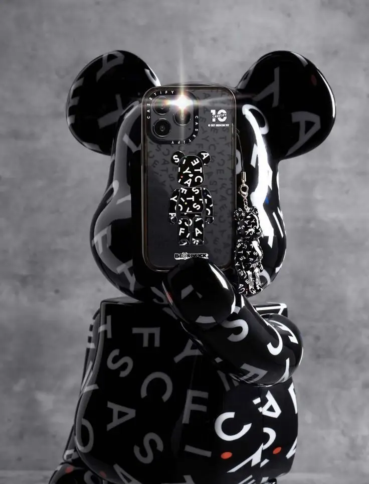 Hình nền điện thoại Bearbrick đẹp và cá tính
