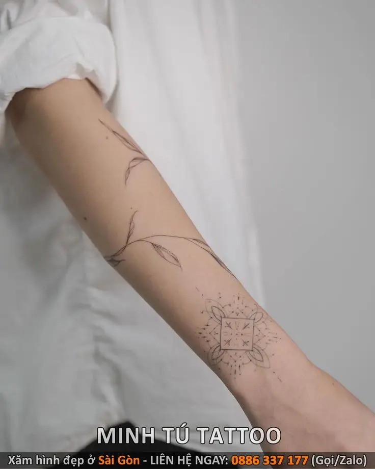 Hình Xăm Mini Bàn Tay Độc Đáo