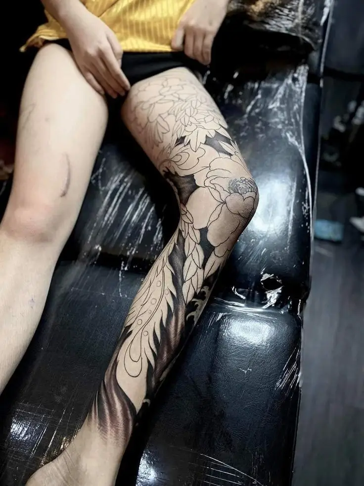 Những hình xăm bắp chân nữ cá tính nổi bật