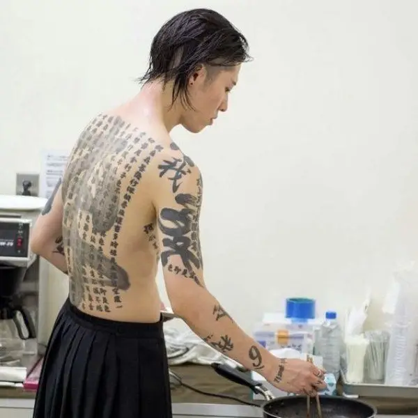 Hình Xăm Chữ Tàu Đẹp và Ý Nghĩa - Gợi Ý Hình Ảnh Tuyệt Vời 3