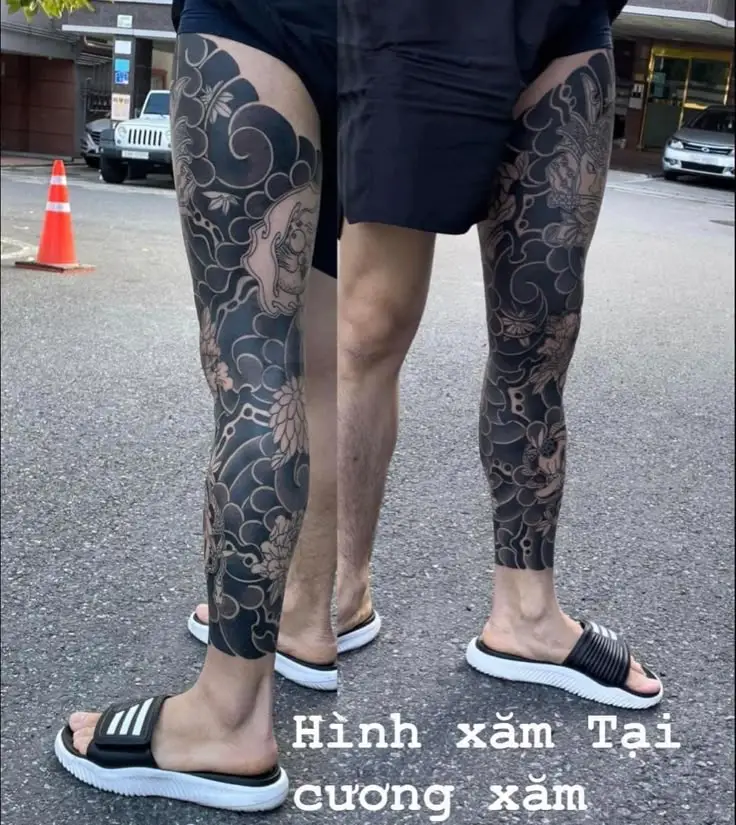 Hình Xăm Full Chân Nhật Cổ Trắng Đen Đẹp 26