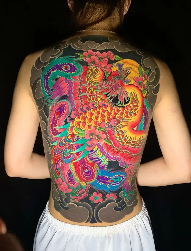 Hình xăm full lưng nữ: Kiểu dáng đẹp và ý nghĩa 23