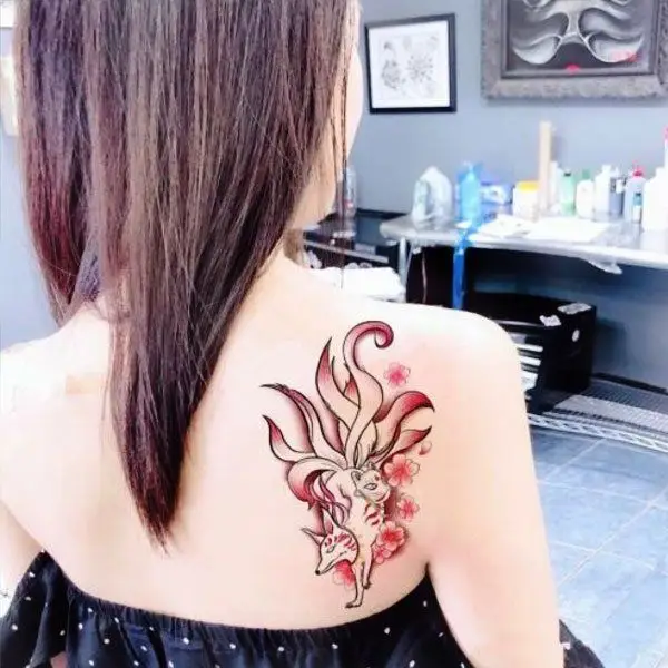 Hình Xăm Hồ Ly 9 Đuôi: Biểu Tượng Của Sự Thông Minh 33