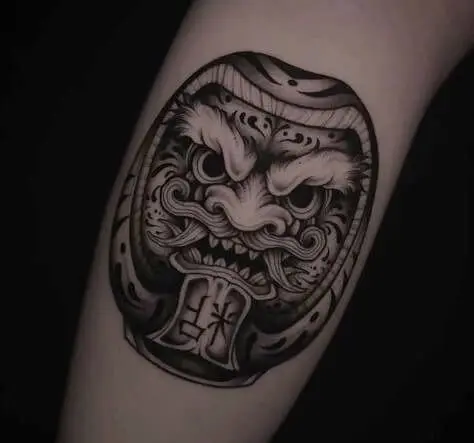 Hình Xăm Mèo Thần Tài Samurai: Biểu Tượng May Mắn 52