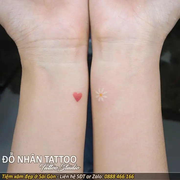 Hình Xăm Mini Cổ Tay Nữ – Nét Quyến Rũ Từ Chi Tiết Nhỏ