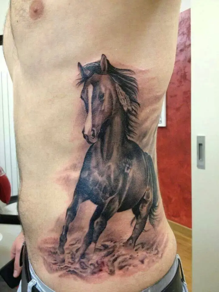 Hình Xăm Ngựa Đẹp Cho Nam: Mạnh Mẽ Và Dũng Cảm