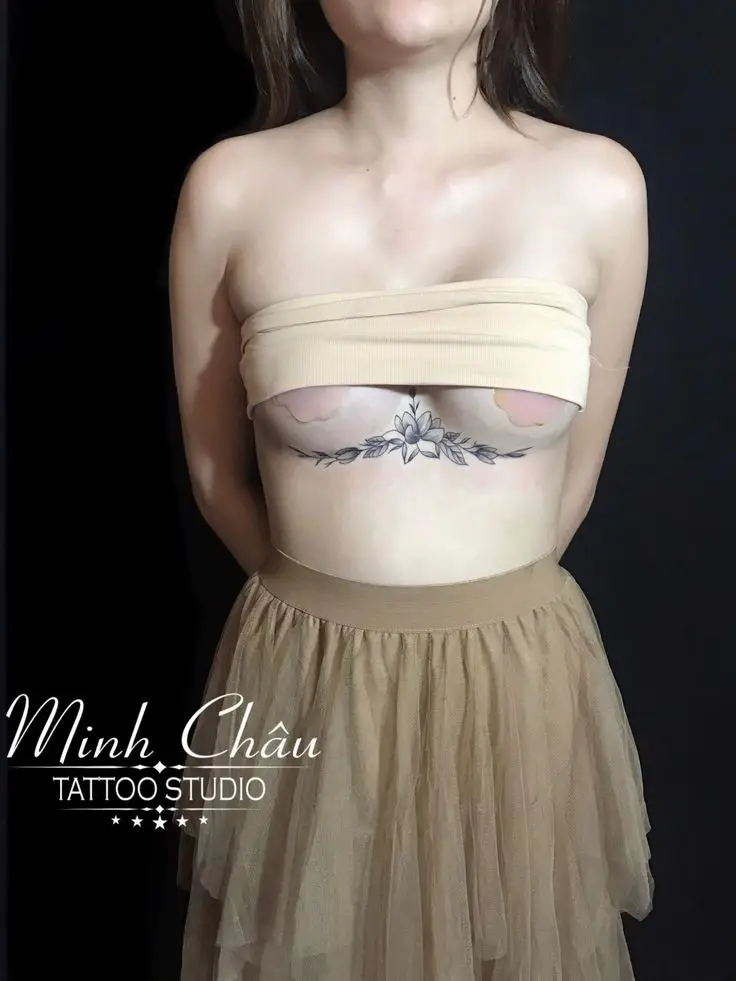 50 Hình Xăm Ngực Đẹp Cho Nữ – Nâng Tầm Vẻ Đẹp