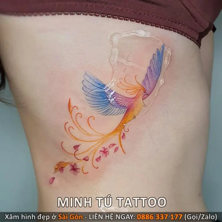 Hình Xăm Ở Eo Cho Nữ: Các Mẫu Xăm Gợi Cảm và Thời Thượng