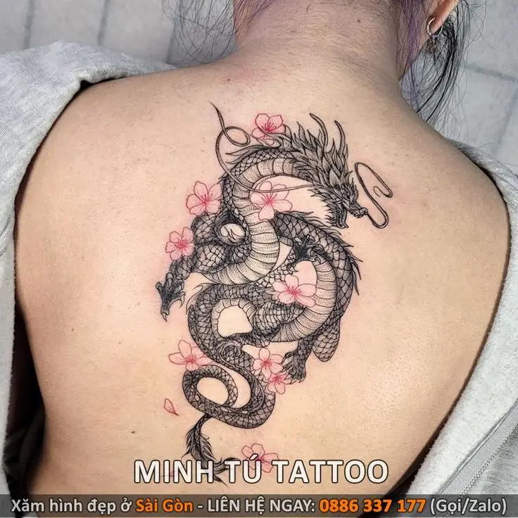 Hình Xăm Ở Lưng Nữ: Xinh Đẹp và Cá Tính 11