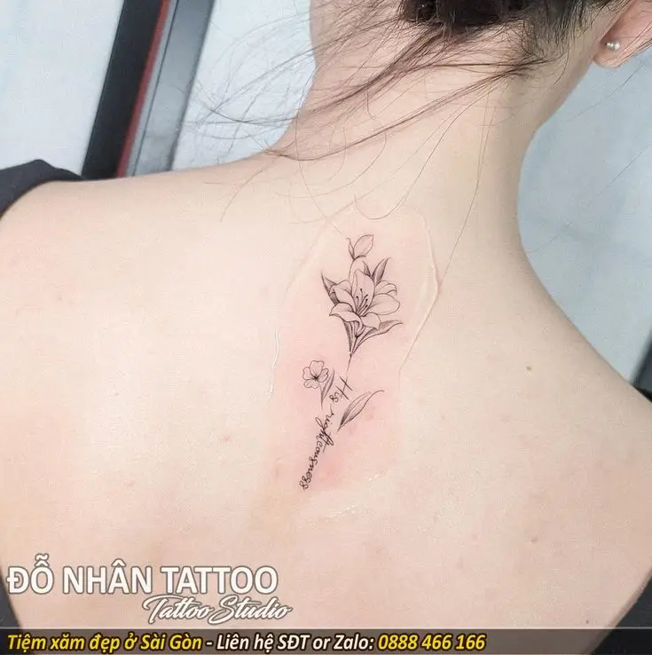 Hình Xăm Ở Lưng Nữ: Xinh Đẹp và Cá Tính 30