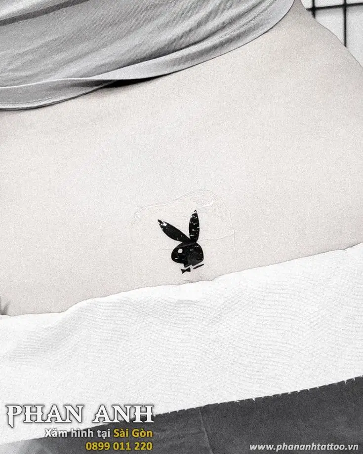 Hình xăm tiền đô mini: Phong cách cá tính cho người trẻ