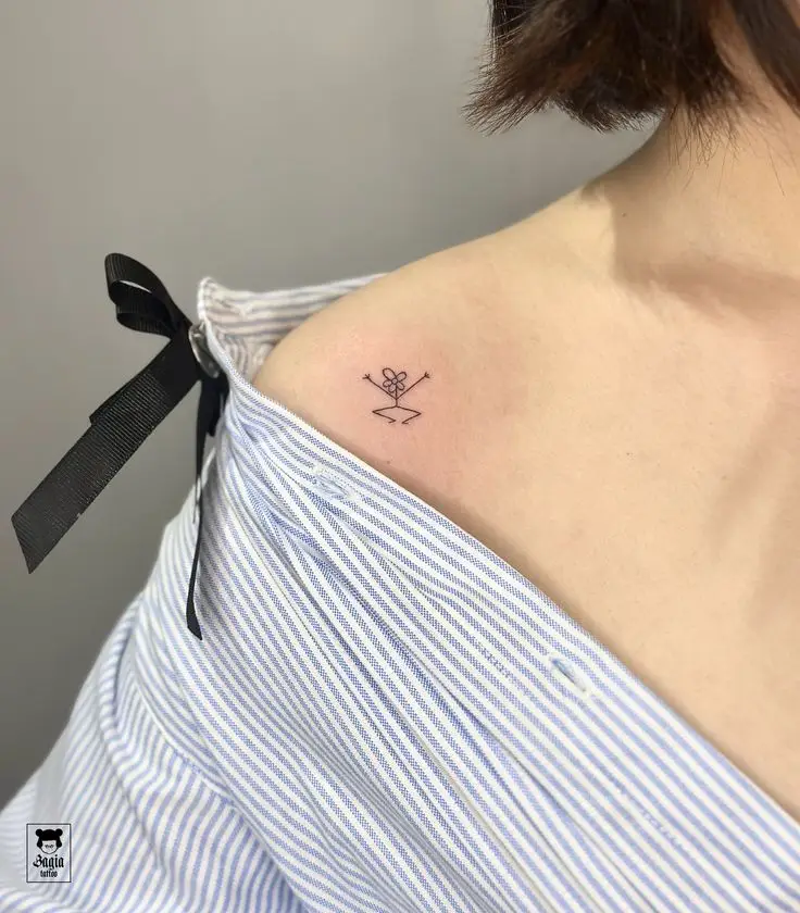 Những Hình Xăm Ở Bụng Cho Nữ Tự Tin 10